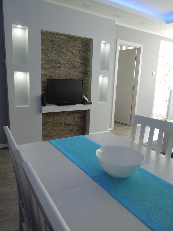 Danube Blue Apartment เบลเกรด ภายนอก รูปภาพ
